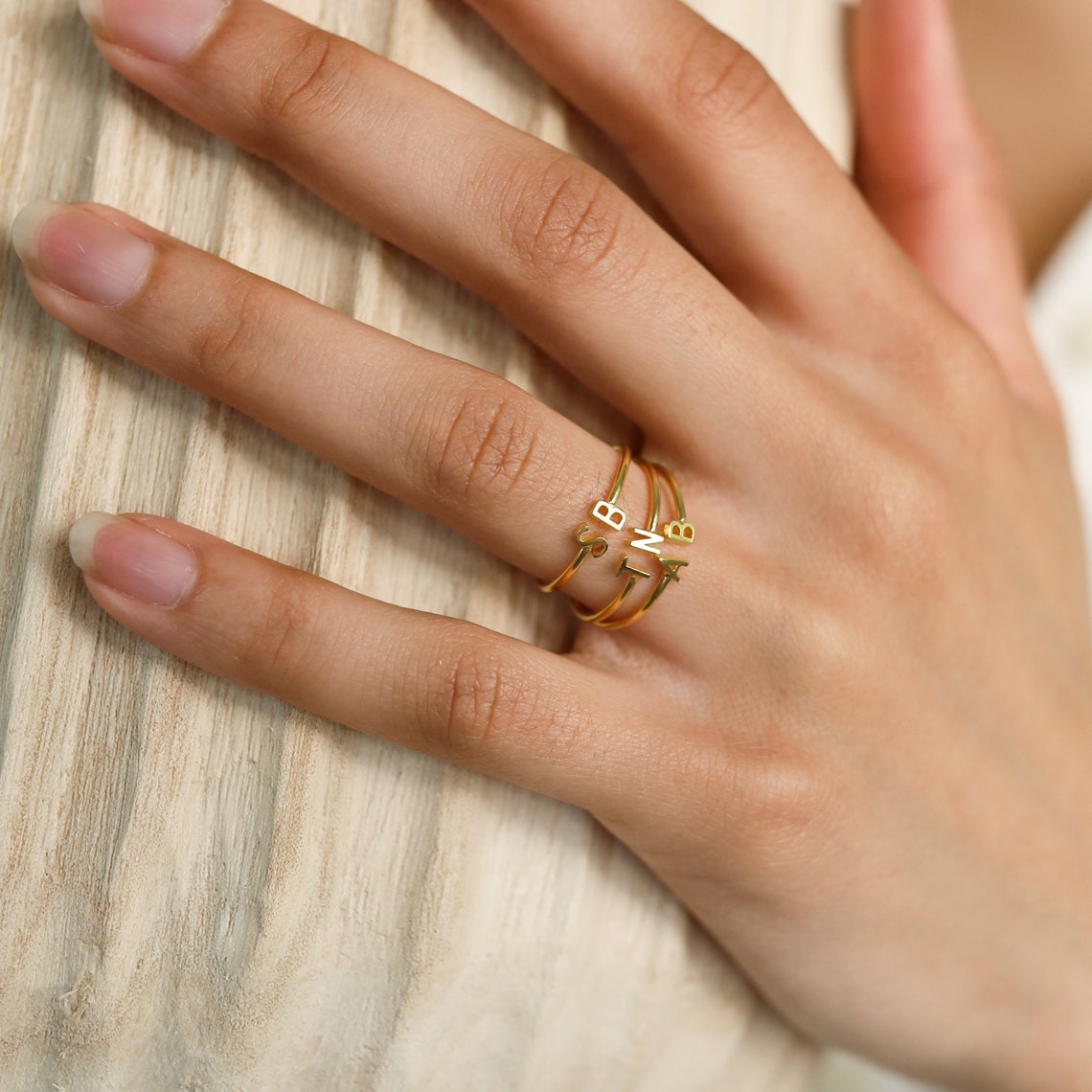 Alphabet ring