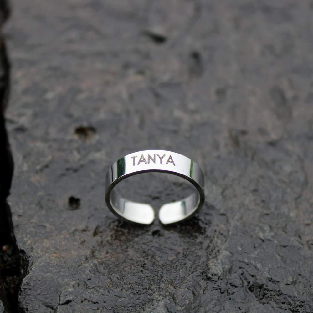 Adjustable Name Ring