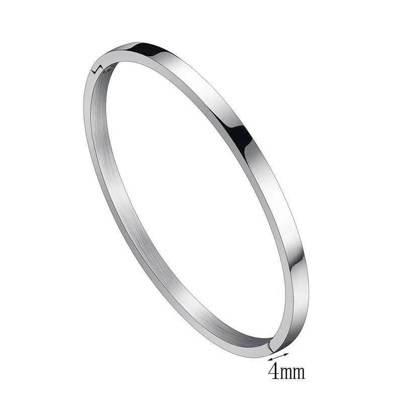 Engraved full round bracelet