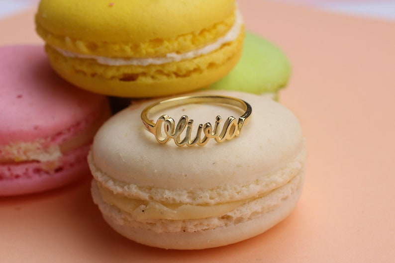 Name Ring